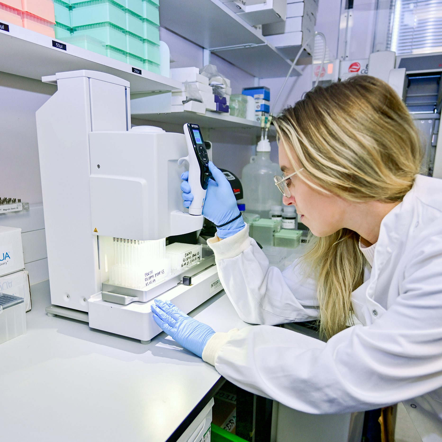 DNA Bisulfite conversion, using Zymo EZ-96 DNA Methylation-Lightning MagPrep Kit and Integra VIAFLO 96, for processing on Illumina methylation arrays